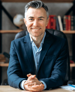 بهترین وکیل دماوند